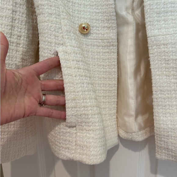 K1. Zara Cream Textured Weave Double Breasted Button Blazer - Picture 8 of 9